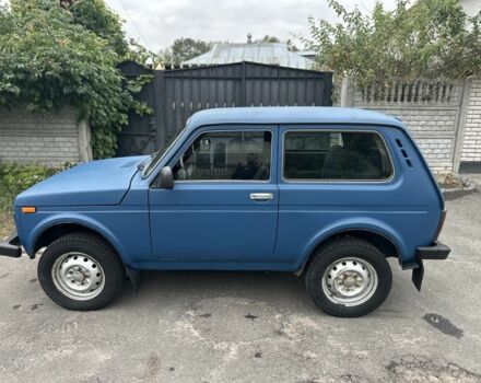 Синий ВАЗ 21214, объемом двигателя 1.7 л и пробегом 100 тыс. км за 3500 $, фото 1 на Automoto.ua
