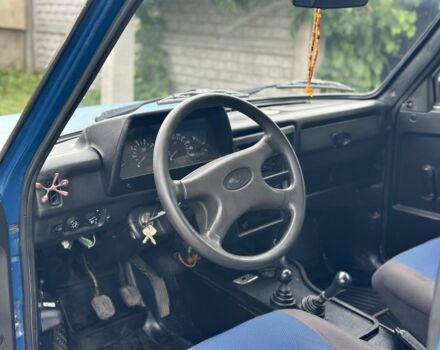 Синий ВАЗ 21214, объемом двигателя 1.7 л и пробегом 100 тыс. км за 3500 $, фото 8 на Automoto.ua
