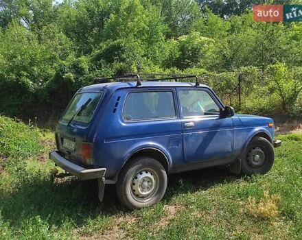 Синий ВАЗ 21214, объемом двигателя 1.69 л и пробегом 100 тыс. км за 4900 $, фото 1 на Automoto.ua