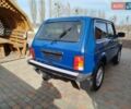 Синий ВАЗ 21214, объемом двигателя 1.7 л и пробегом 20 тыс. км за 8200 $, фото 157 на Automoto.ua