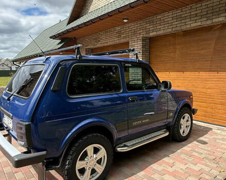 Синий ВАЗ 21214, объемом двигателя 1.7 л и пробегом 86 тыс. км за 7900 $, фото 7 на Automoto.ua