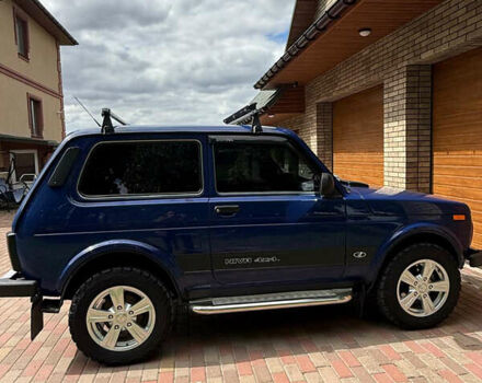 Синий ВАЗ 21214, объемом двигателя 1.7 л и пробегом 86 тыс. км за 7900 $, фото 8 на Automoto.ua