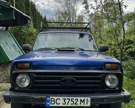 Синий ВАЗ 21214, объемом двигателя 1.7 л и пробегом 156 тыс. км за 3200 $, фото 1 на Automoto.ua