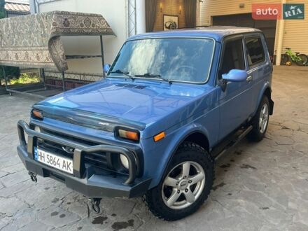 Синий ВАЗ 21214, объемом двигателя 1.7 л и пробегом 156 тыс. км за 3950 $, фото 1 на Automoto.ua