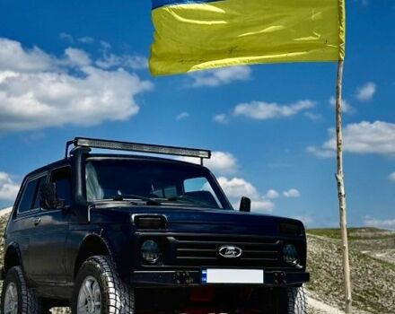 Синій ВАЗ 21214, об'ємом двигуна 2 л та пробігом 130 тис. км за 4000 $, фото 1 на Automoto.ua