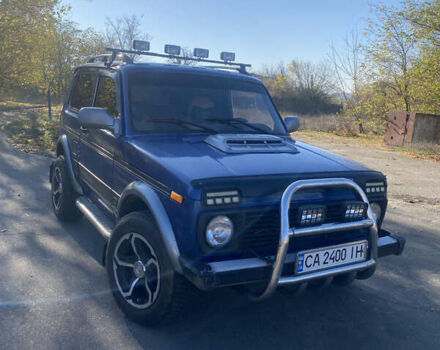 Синий ВАЗ 21214, объемом двигателя 1.7 л и пробегом 217 тыс. км за 3600 $, фото 1 на Automoto.ua