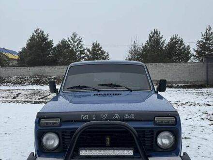 Синій ВАЗ 21214, об'ємом двигуна 1.7 л та пробігом 200 тис. км за 4700 $, фото 1 на Automoto.ua