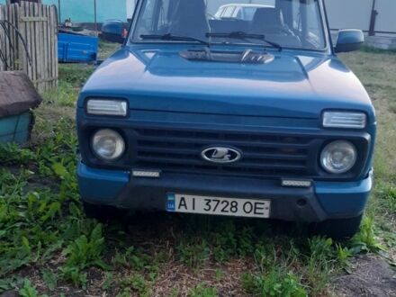 Синий ВАЗ 21214, объемом двигателя 1.7 л и пробегом 41 тыс. км за 3600 $, фото 1 на Automoto.ua