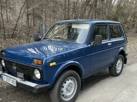 Синий ВАЗ 21214, объемом двигателя 1.7 л и пробегом 150 тыс. км за 4500 $, фото 1 на Automoto.ua