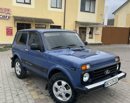 Синій ВАЗ 21214, об'ємом двигуна 1.7 л та пробігом 247 тис. км за 5250 $, фото 1 на Automoto.ua