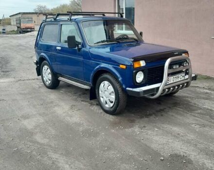 Синий ВАЗ 21214, объемом двигателя 1.7 л и пробегом 154 тыс. км за 5000 $, фото 1 на Automoto.ua