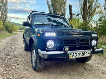 Синий ВАЗ 21214, объемом двигателя 1.7 л и пробегом 225 тыс. км за 3300 $, фото 1 на Automoto.ua