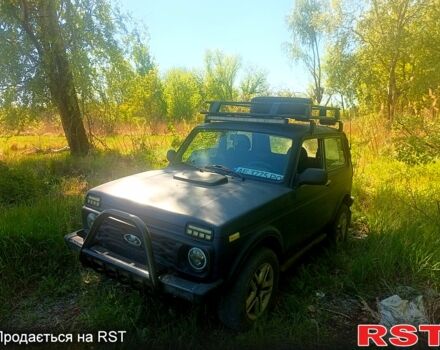 Синій ВАЗ 21214, об'ємом двигуна 1.7 л та пробігом 228 тис. км за 3000 $, фото 1 на Automoto.ua