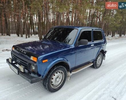 Синий ВАЗ 21214, объемом двигателя 1.7 л и пробегом 169 тыс. км за 3999 $, фото 1 на Automoto.ua