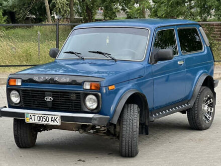 Синій ВАЗ 21214, об'ємом двигуна 1.7 л та пробігом 67 тис. км за 5200 $, фото 1 на Automoto.ua