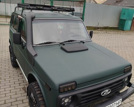 Зелений ВАЗ 21214, об'ємом двигуна 1.7 л та пробігом 150 тис. км за 4850 $, фото 6 на Automoto.ua