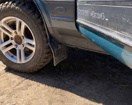 Зеленый ВАЗ 21214, объемом двигателя 1.7 л и пробегом 200 тыс. км за 3699 $, фото 7 на Automoto.ua