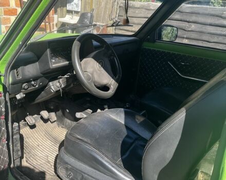 Зелений ВАЗ 21214, об'ємом двигуна 1.7 л та пробігом 160 тис. км за 2800 $, фото 5 на Automoto.ua