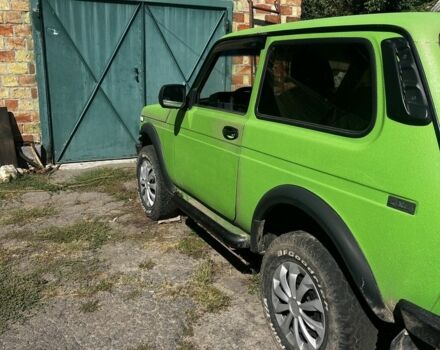 Зелений ВАЗ 21214, об'ємом двигуна 1.7 л та пробігом 160 тис. км за 2800 $, фото 1 на Automoto.ua