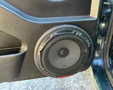 Зеленый ВАЗ 21214, объемом двигателя 1.7 л и пробегом 431 тыс. км за 4299 $, фото 15 на Automoto.ua