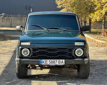 Зеленый ВАЗ 21214, объемом двигателя 1.7 л и пробегом 431 тыс. км за 4299 $, фото 2 на Automoto.ua