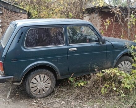 Зеленый ВАЗ 21214, объемом двигателя 1.7 л и пробегом 380 тыс. км за 2450 $, фото 1 на Automoto.ua