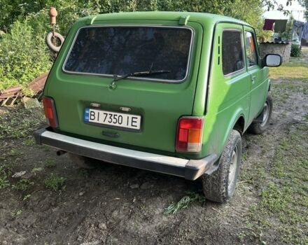 Зелений ВАЗ 21214, об'ємом двигуна 1.7 л та пробігом 2 тис. км за 3000 $, фото 2 на Automoto.ua