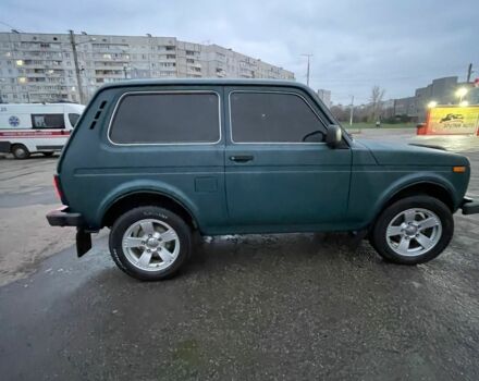 Зелений ВАЗ 21214, об'ємом двигуна 1.7 л та пробігом 130 тис. км за 5200 $, фото 2 на Automoto.ua