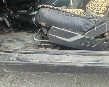 Зелений ВАЗ 21214, об'ємом двигуна 1.7 л та пробігом 300 тис. км за 1787 $, фото 10 на Automoto.ua