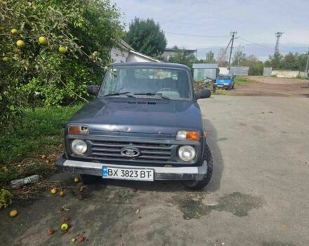 Зелений ВАЗ 21214, об'ємом двигуна 1.7 л та пробігом 300 тис. км за 1787 $, фото 2 на Automoto.ua