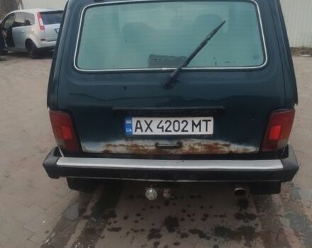 Зеленый ВАЗ 21214, объемом двигателя 1.7 л и пробегом 32 тыс. км за 3000 $, фото 6 на Automoto.ua