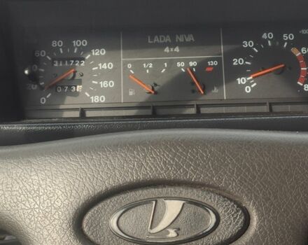 Зеленый ВАЗ 21214, объемом двигателя 1.7 л и пробегом 32 тыс. км за 3000 $, фото 1 на Automoto.ua