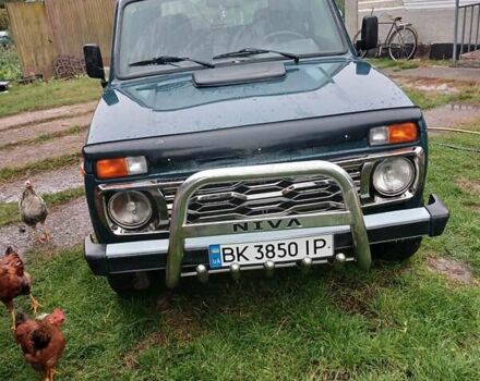 Зеленый ВАЗ 21214, объемом двигателя 1.7 л и пробегом 107 тыс. км за 3600 $, фото 3 на Automoto.ua
