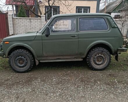 Зелений ВАЗ 21214, об'ємом двигуна 1.7 л та пробігом 220 тис. км за 2300 $, фото 1 на Automoto.ua