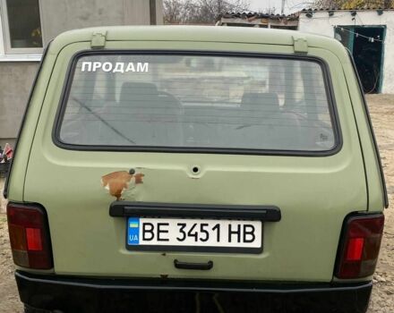 Зелений ВАЗ 21214, об'ємом двигуна 1.7 л та пробігом 300 тис. км за 2607 $, фото 2 на Automoto.ua