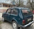 Зелений ВАЗ 21214, об'ємом двигуна 1.7 л та пробігом 200 тис. км за 2000 $, фото 1 на Automoto.ua