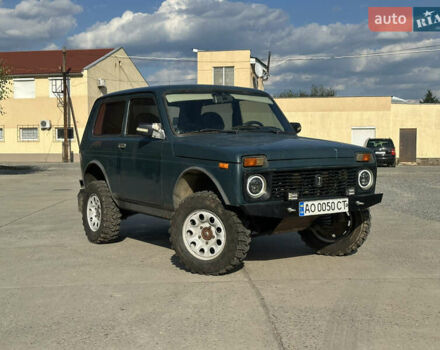 Зеленый ВАЗ 21214, объемом двигателя 1.7 л и пробегом 181 тыс. км за 3399 $, фото 1 на Automoto.ua