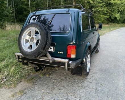 Зеленый ВАЗ 21214, объемом двигателя 1.7 л и пробегом 165 тыс. км за 3650 $, фото 1 на Automoto.ua