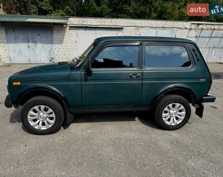 Зелений ВАЗ 21214, об'ємом двигуна 1.7 л та пробігом 142 тис. км за 4000 $, фото 2 на Automoto.ua