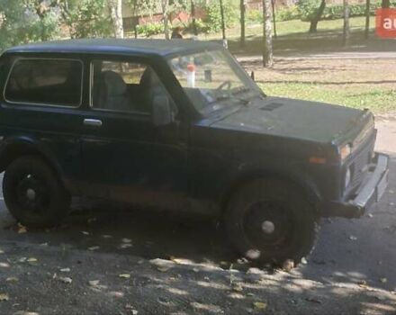 Зелений ВАЗ 21214, об'ємом двигуна 1.7 л та пробігом 75 тис. км за 4200 $, фото 2 на Automoto.ua