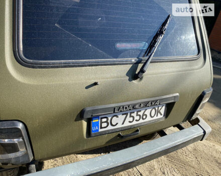 Зелений ВАЗ 21214, об'ємом двигуна 1.7 л та пробігом 33 тис. км за 5000 $, фото 6 на Automoto.ua