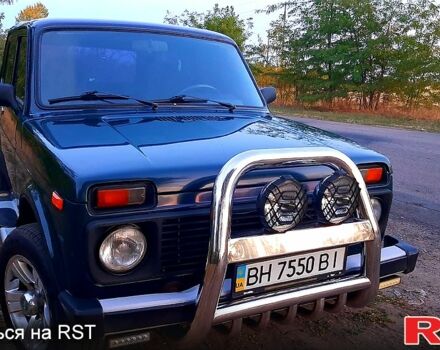 Зелений ВАЗ 21214, об'ємом двигуна 1.7 л та пробігом 118 тис. км за 3800 $, фото 3 на Automoto.ua