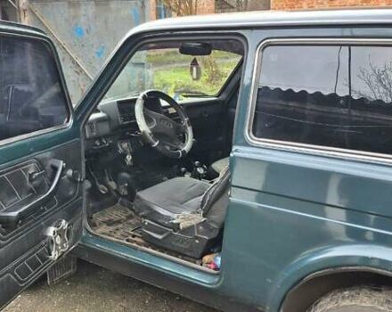 Зелений ВАЗ 21214, об'ємом двигуна 1.7 л та пробігом 224 тис. км за 4000 $, фото 4 на Automoto.ua