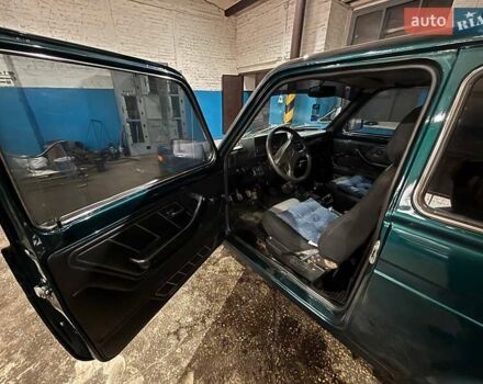 Зелений ВАЗ 21214, об'ємом двигуна 1.7 л та пробігом 270 тис. км за 4300 $, фото 4 на Automoto.ua