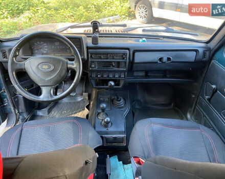 Зеленый ВАЗ 21214, объемом двигателя 1.7 л и пробегом 222 тыс. км за 2900 $, фото 6 на Automoto.ua