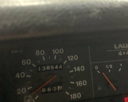 Зеленый ВАЗ 21214, объемом двигателя 1.7 л и пробегом 138 тыс. км за 2600 $, фото 6 на Automoto.ua