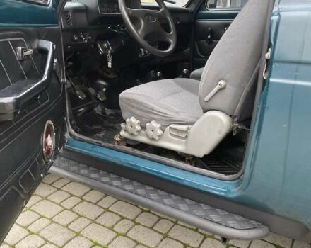 Зелений ВАЗ 21214, об'ємом двигуна 1.7 л та пробігом 127 тис. км за 3850 $, фото 8 на Automoto.ua