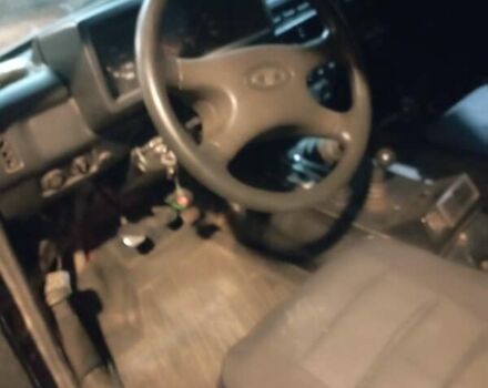 Зелений ВАЗ 21214, об'ємом двигуна 1.7 л та пробігом 300 тис. км за 3500 $, фото 4 на Automoto.ua