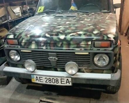 Зелений ВАЗ 21214, об'ємом двигуна 1.7 л та пробігом 300 тис. км за 3500 $, фото 6 на Automoto.ua