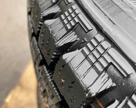 Зелений ВАЗ 21214, об'ємом двигуна 1.7 л та пробігом 151 тис. км за 2800 $, фото 15 на Automoto.ua